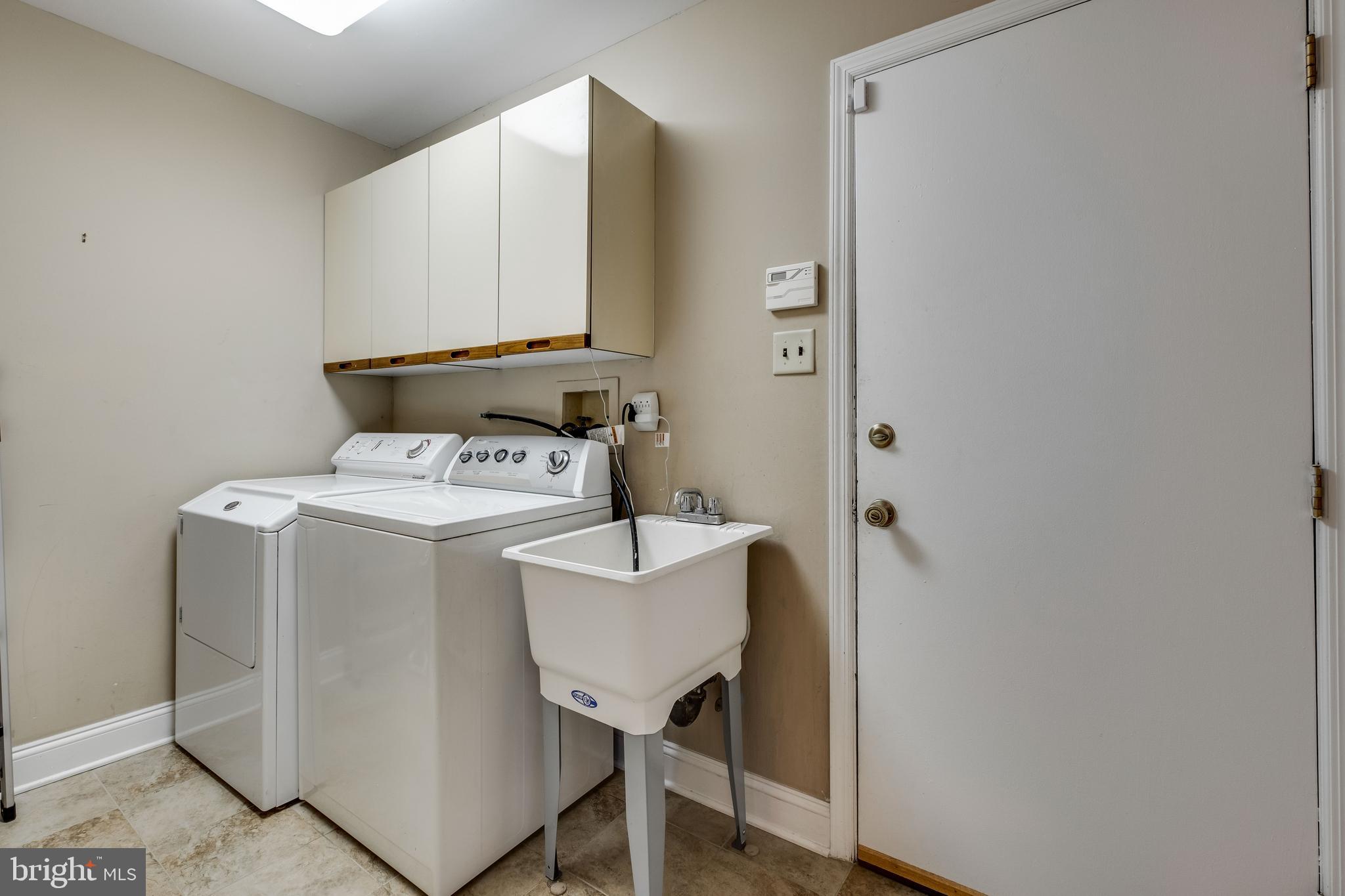 110 Bortons Road Marlton, NJ 08053 - Photo 41 of 44 Luandry on Main Level