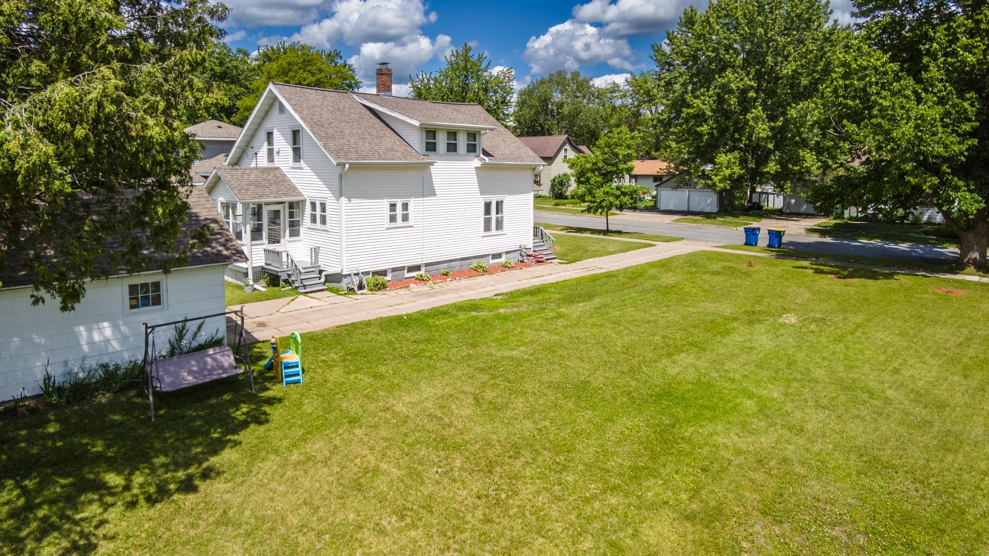 310 Nast Street Merrill, WI 54452 - Photo 8 of 49