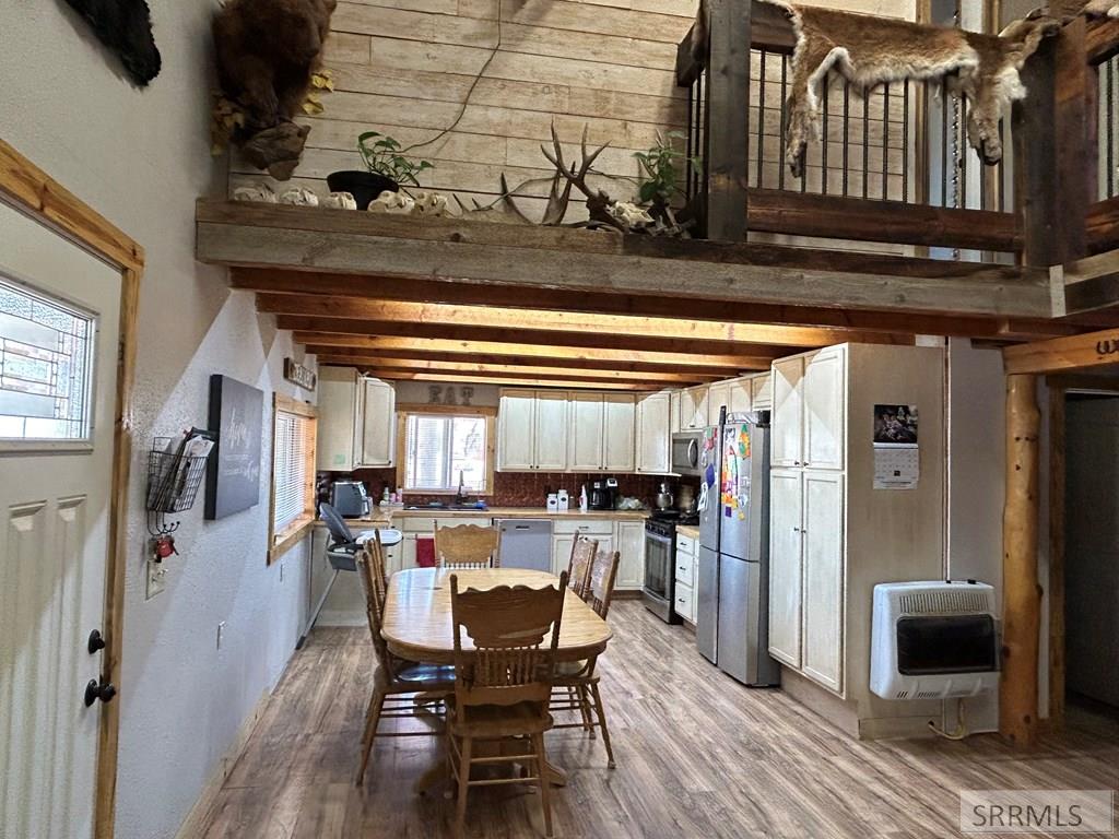 699 Stephens Road Challis, ID 83226 - Photo 3 of 40