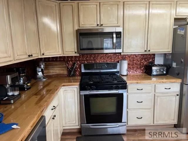 $520,000 | 699 Stephens Road, Challis, ID 83226