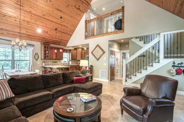 $589,900 | 249 Whispering Pine Trail, Murphy, NC 28906