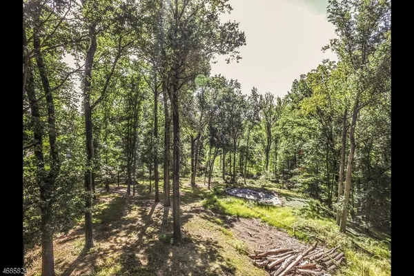 $1,099,000 | 149 Overleigh Road, Bernardsville, NJ 07924