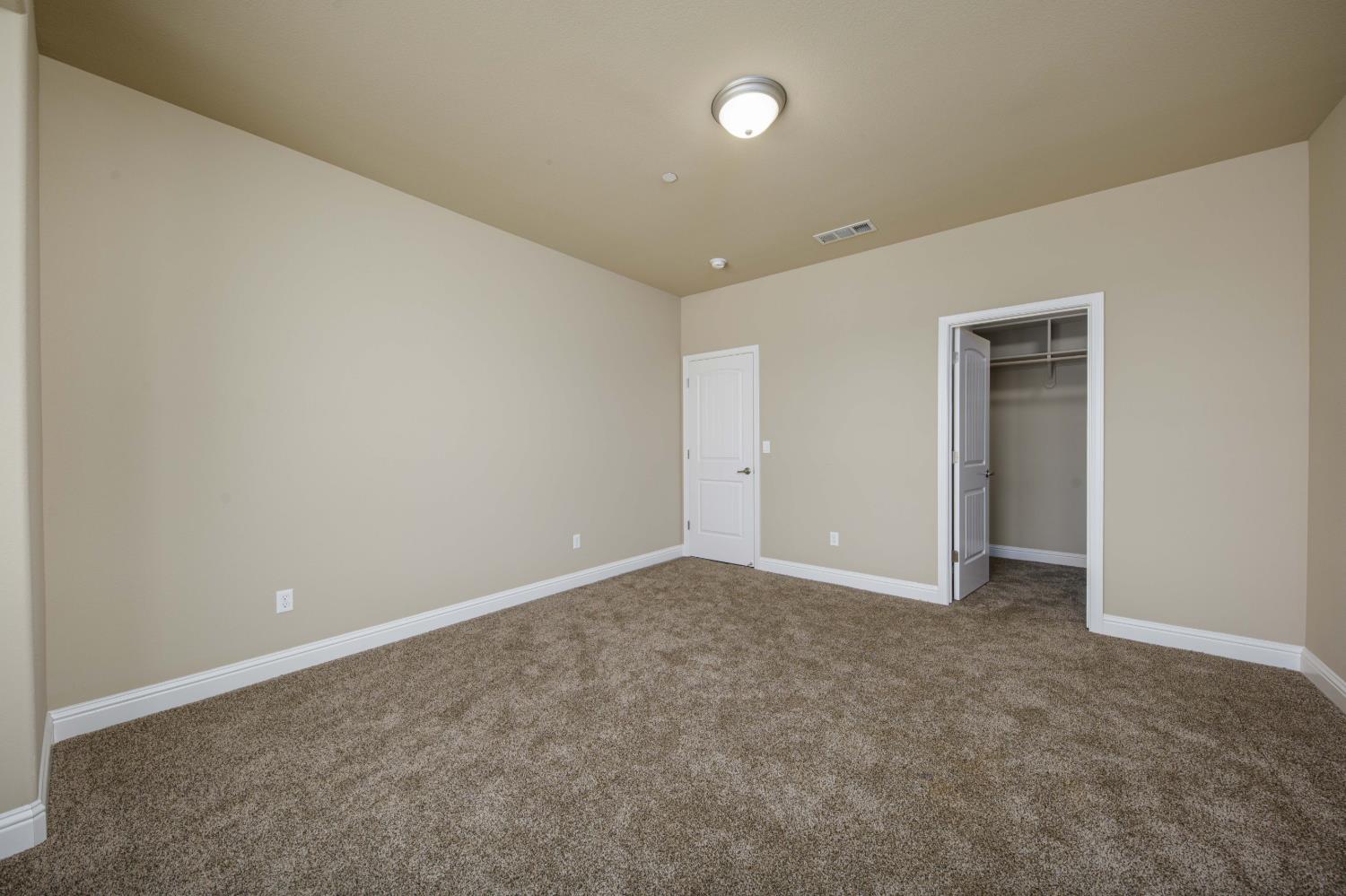5004 Lake View Road Valley Springs, CA 95252 - Photo 37 of 69 Gallery Image 37
