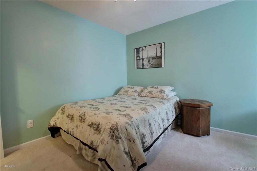 8227 Pozzi Road Charlotte, NC 28216 - Photo 22 of 36 Gallery Image 22