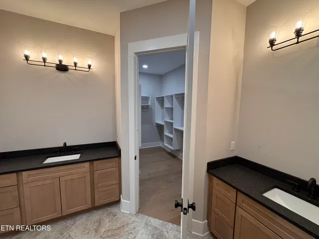 $799,900 | 11713 Sunrise View Lane, Knoxville, TN 37934