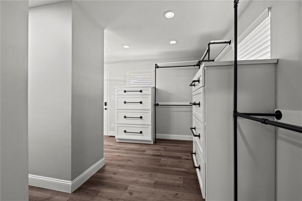 22617 155th Street Basehor, KS 66007 - Photo 15 of 71