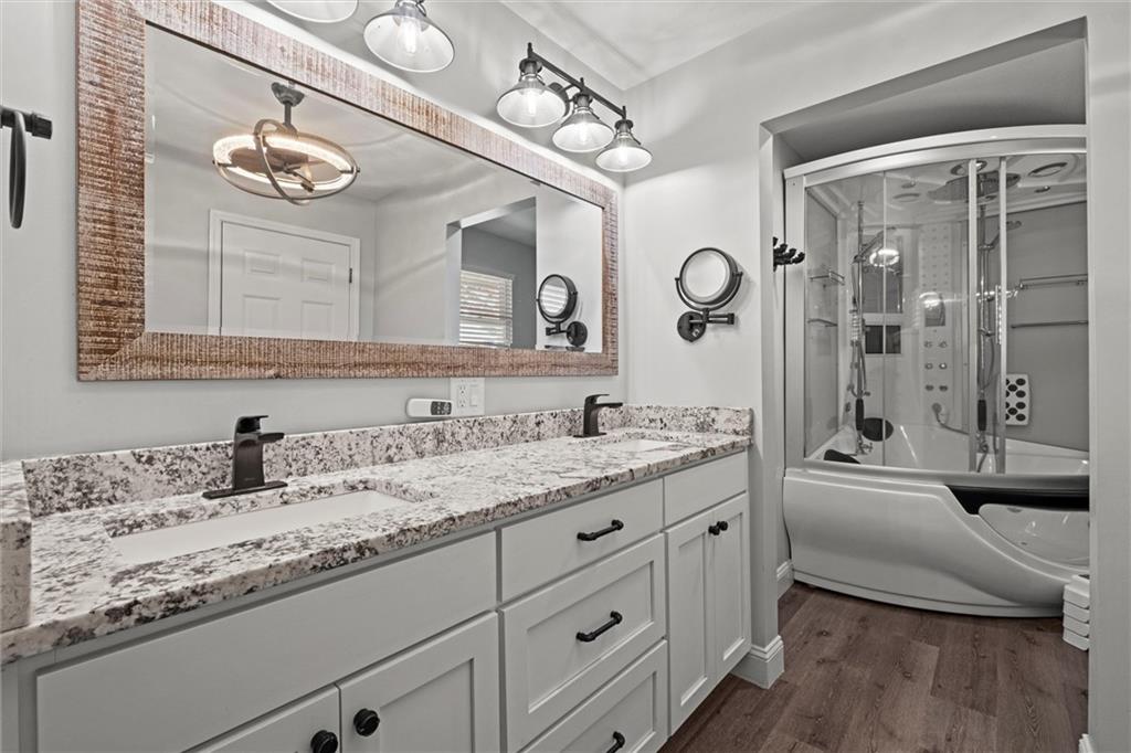 22617 155th Street Basehor, KS 66007 - Photo 16 of 71