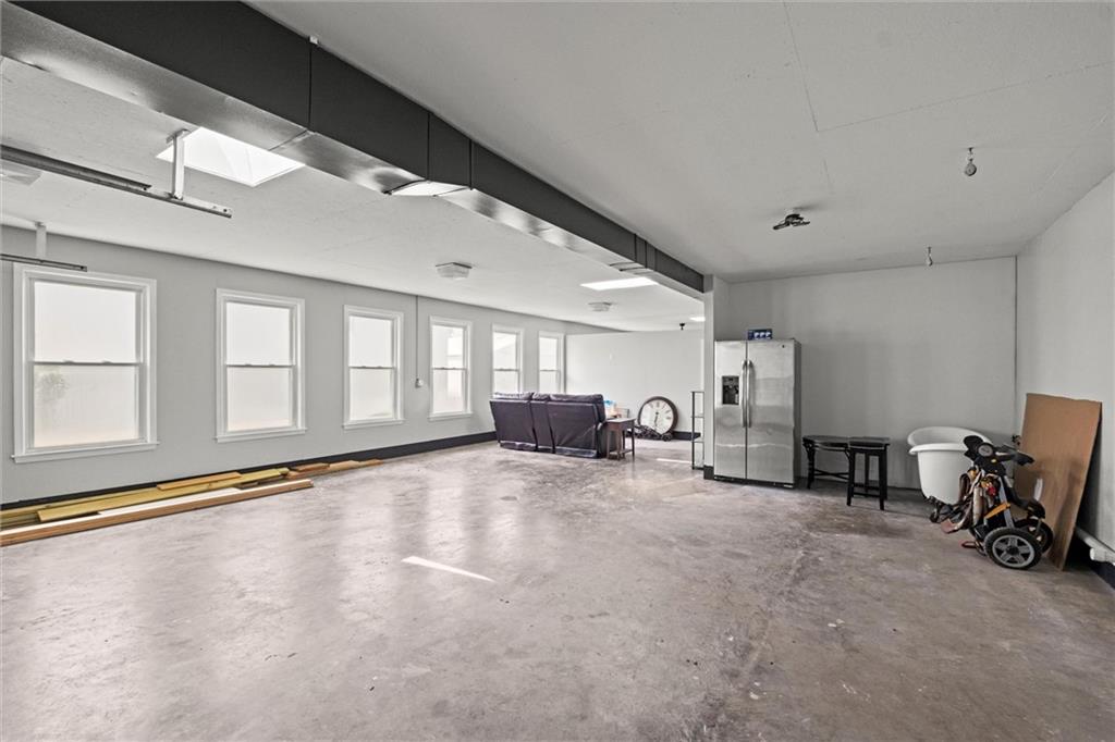 22617 155th Street Basehor, KS 66007 - Photo 38 of 71