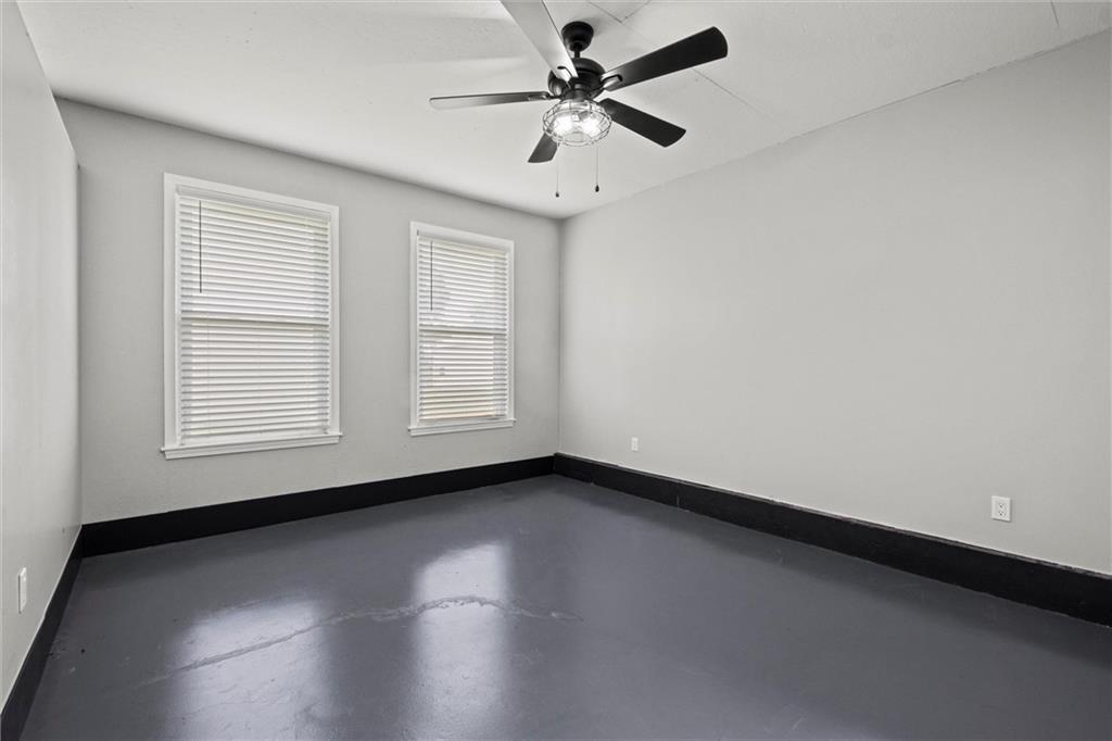 22617 155th Street Basehor, KS 66007 - Photo 39 of 71