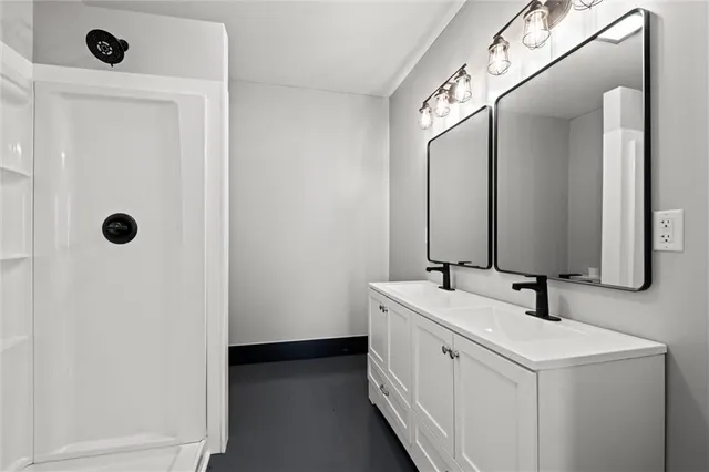 $999,950 | 22617 155th Street, Basehor, KS 66007