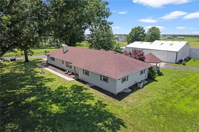 $999,950 | 22617 155th Street, Basehor, KS 66007