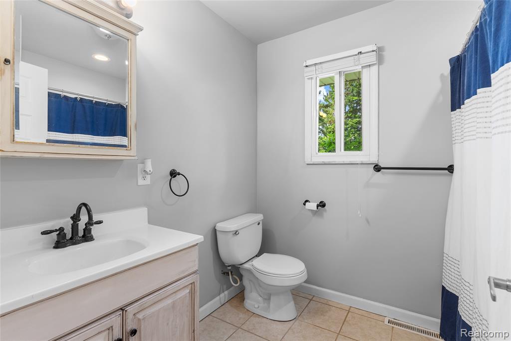 7284 Fostoria Road Mayville, MI 48744 - Photo 18 of 30 Gallery Image 18