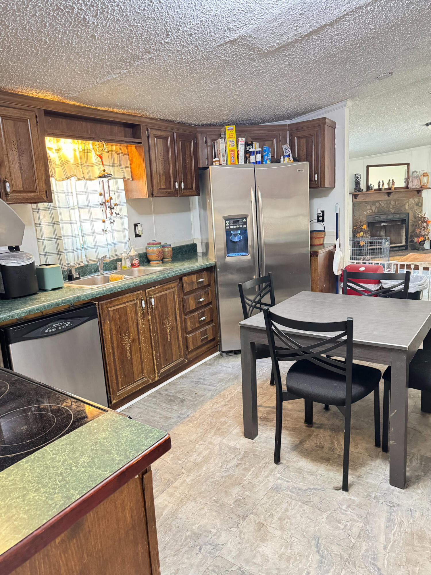 1007 Pollard Road Christiansburg, VA 24073 - Photo 11 of 28 IMG_6167