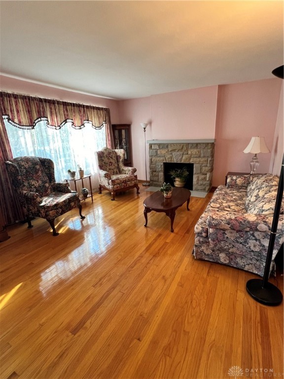 941 Gardner Road Kettering, OH 45429 - Photo 5 of 46