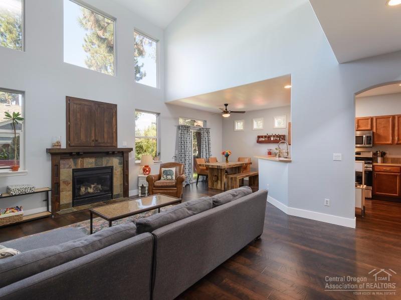 60965 Grayson Way Bend, OR 97702 - Photo 5 of 24 Additional Photo