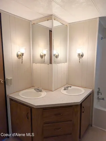 $70,000 | 6677 Kaniksu Street, Bonners Ferry, ID 83805