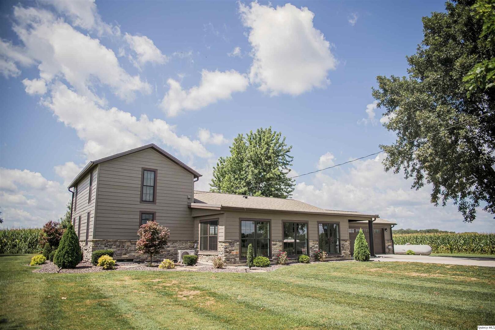1737 North 2250th Place Mendon, IL 62351 - Photo 1 of 6