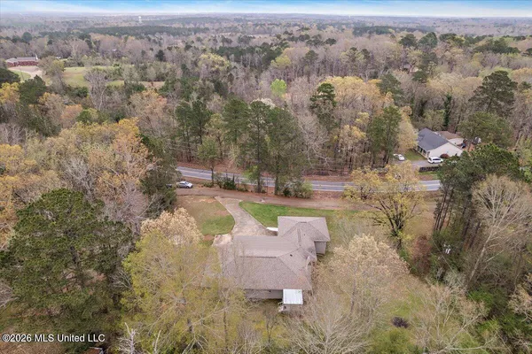 $279,900 | 118 Pine Ridge Road, Florence, MS 39073
