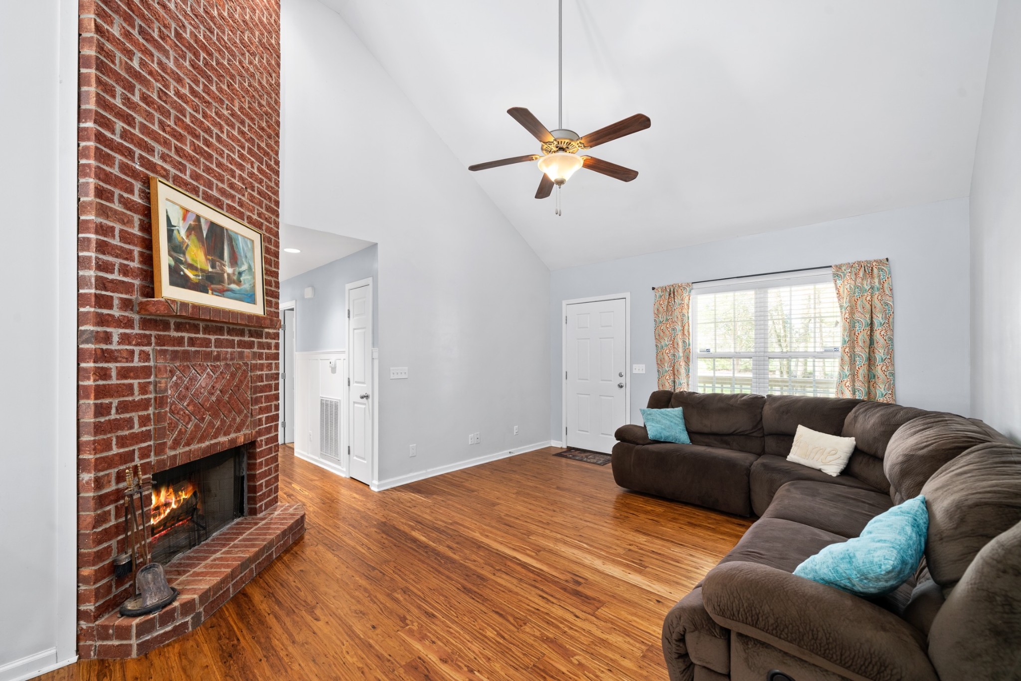 4439 Taylor Road Springfield, TN 37172 - Photo 5 of 29 a living room with furniture and a fireplace