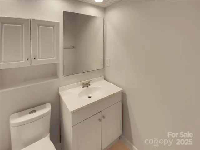 $230,000 | 7825 Renaissance Court, Unit A, Charlotte, NC 28226