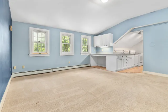 $449,000 | 85 Dartmouth College Highway, Unit 203, Lyme, NH 03768