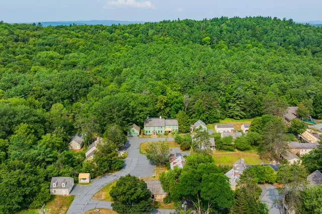 $449,000 | 85 Dartmouth College Highway, Unit 203, Lyme, NH 03768