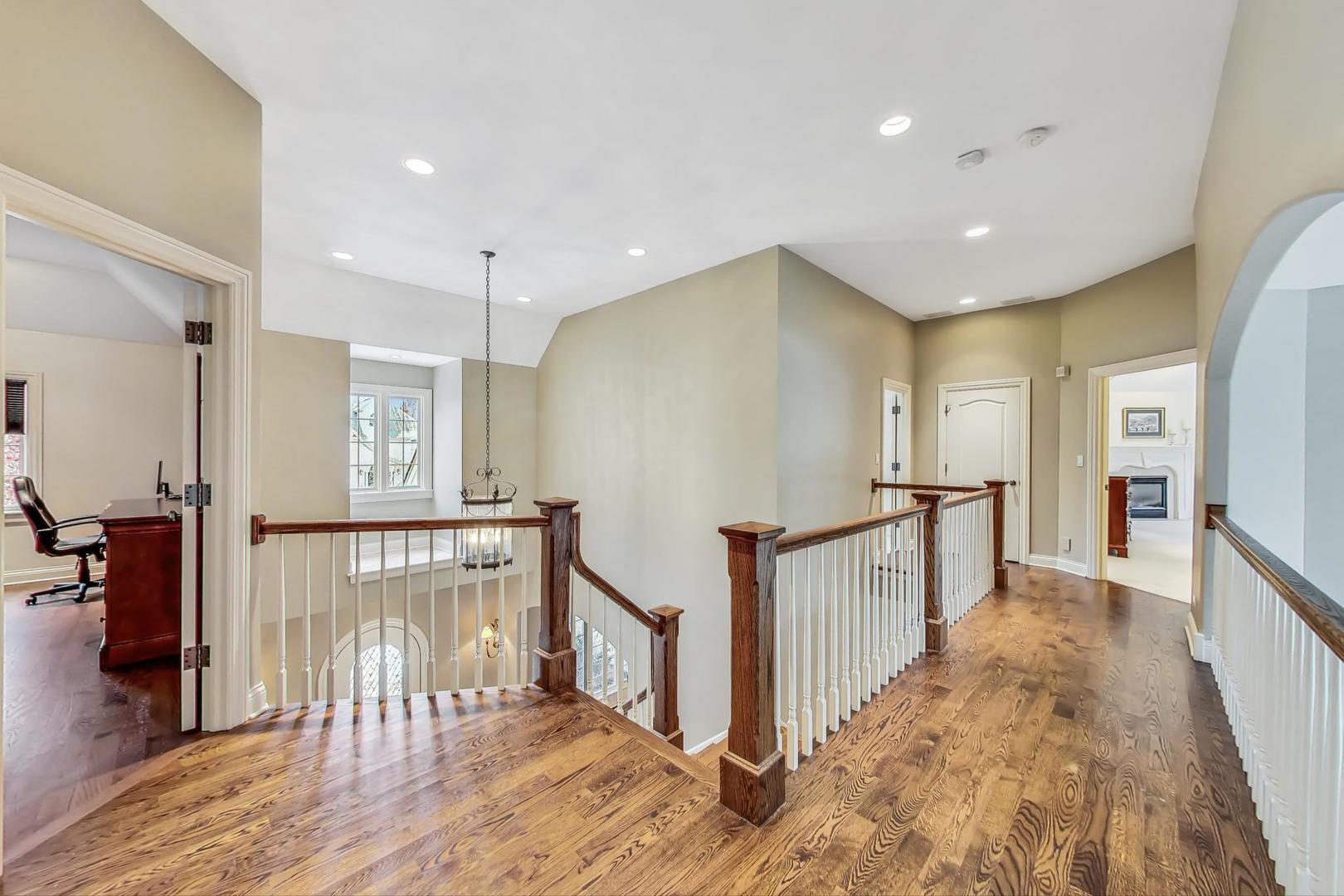 4 Andrew Court Burr Ridge, IL 60527 - Photo 19 of 46 Gallery Image 19
