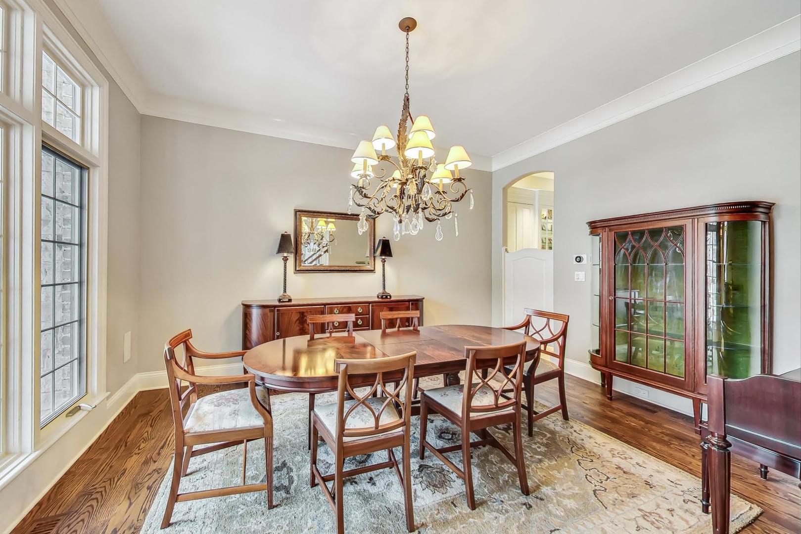 4 Andrew Court Burr Ridge, IL 60527 - Photo 7 of 46 Gallery Image 7