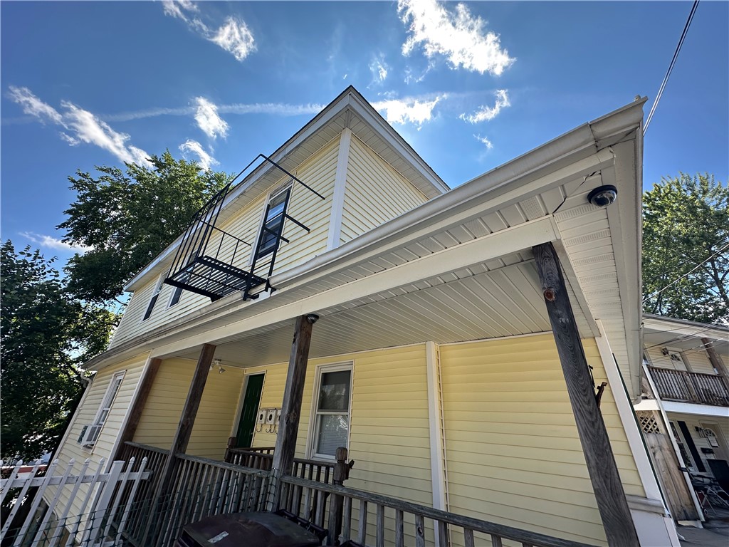 177 Boyden Street, Unit 2 Woonsocket, RI 02895 - Photo 4 of 14 Gallery Image 4