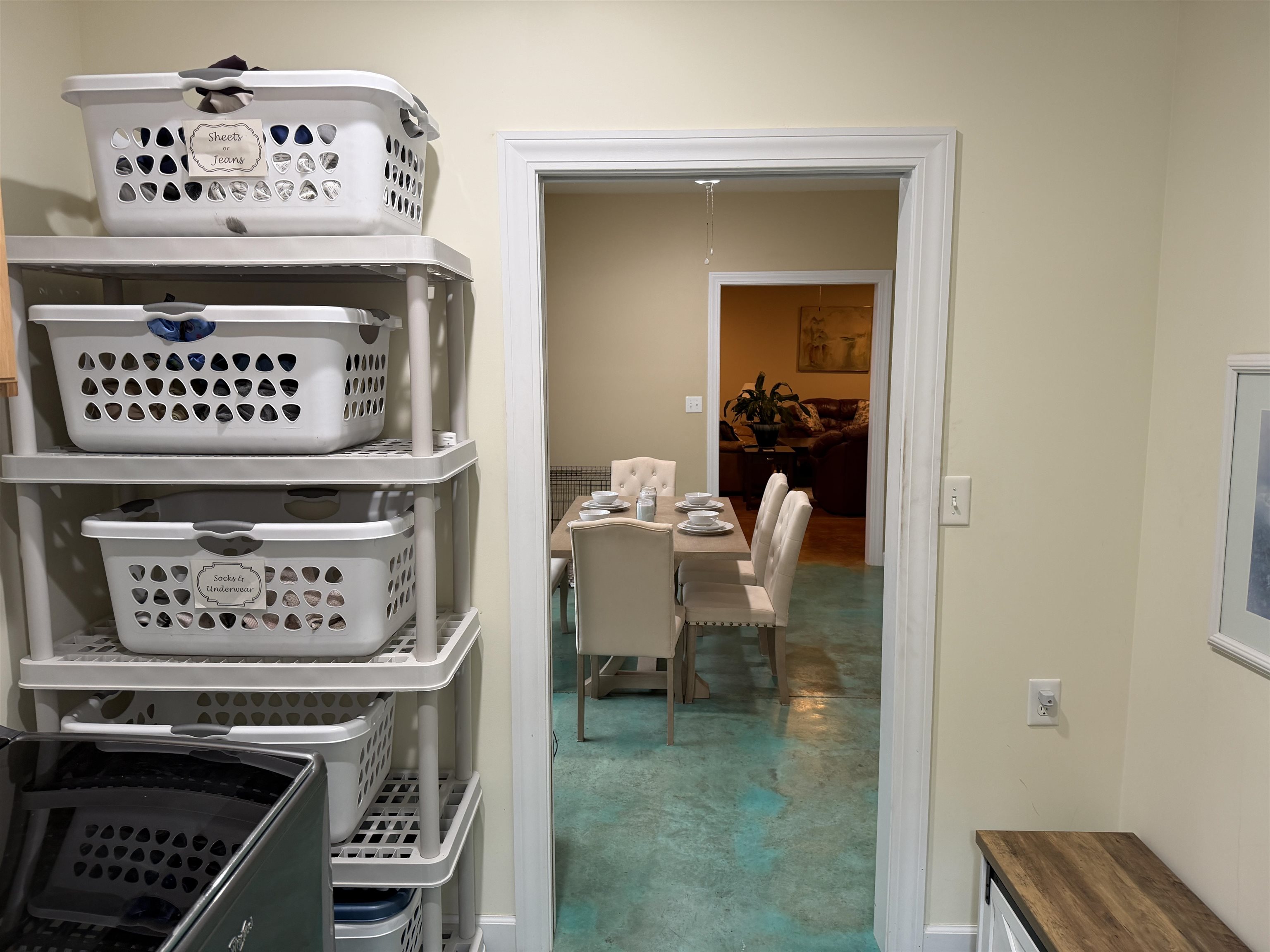 710 Harlon Iron Road Morris Chapel, TN 38361 - Photo 19 of 40 a view of a hallway with wooden floor and workspace