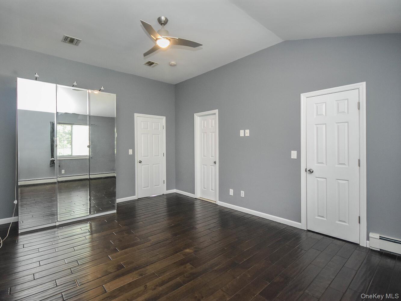 49 Ashwood Road, Unit A Port Washington, NY 11050 - Photo 14 of 20 Primary Bedroom #2