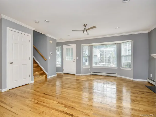 $4,400 | 49 Ashwood Road, Unit A, Port Washington, NY 11050