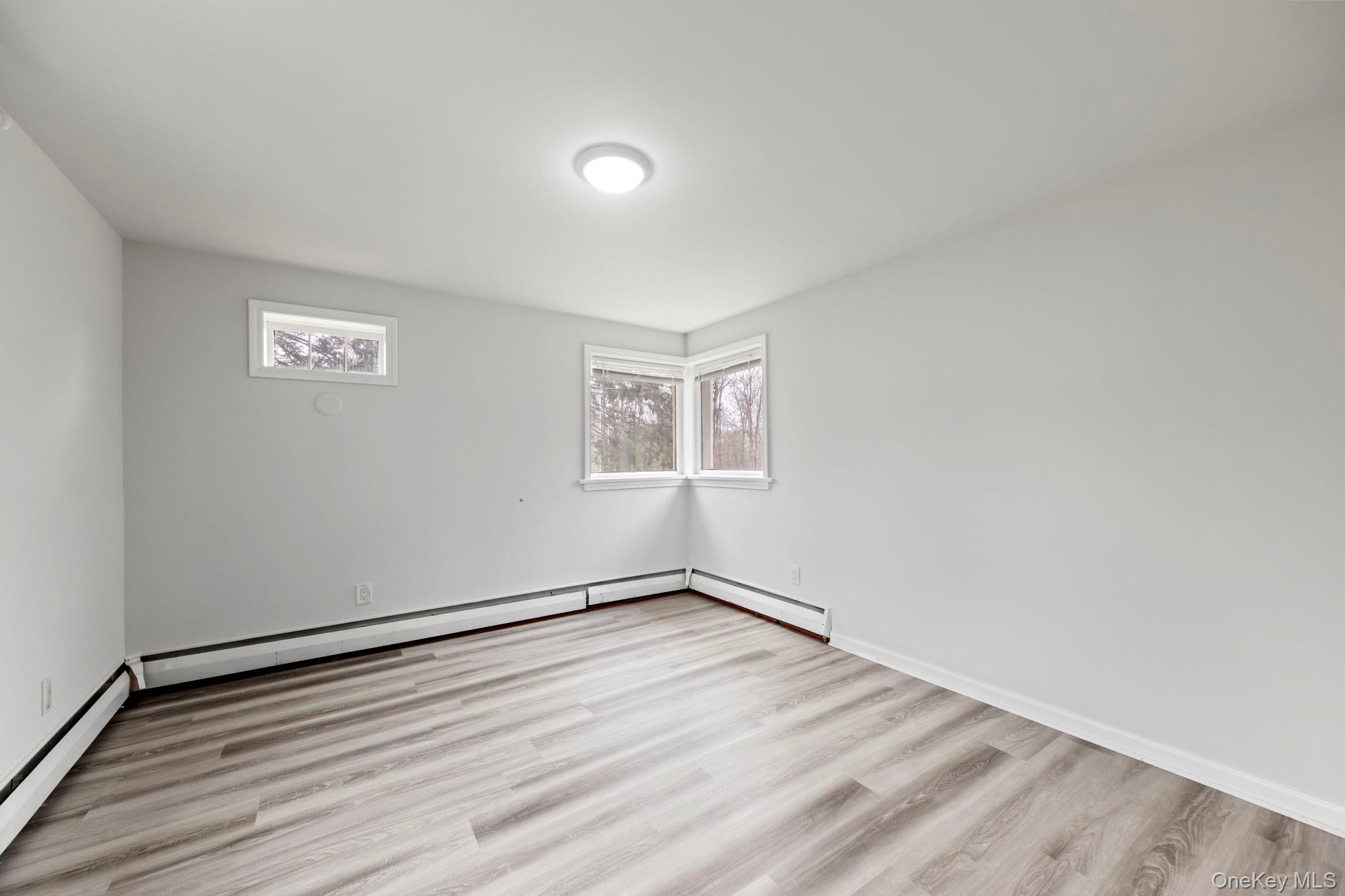 18 Lakeview Road Carmel, NY 10512 - Photo 15 of 44 wooden floor in a empty room