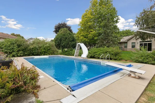 $425,000 | 15149 December Trail, Rosemount, MN 55068