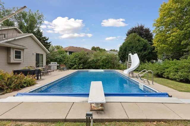 $425,000 | 15149 December Trail, Rosemount, MN 55068