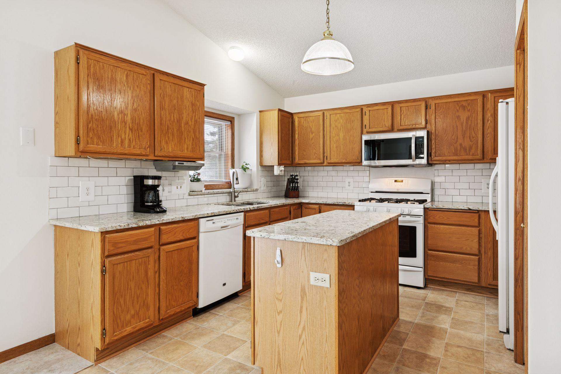 15149 December Trail Rosemount, MN 55068 - Photo 5 of 29