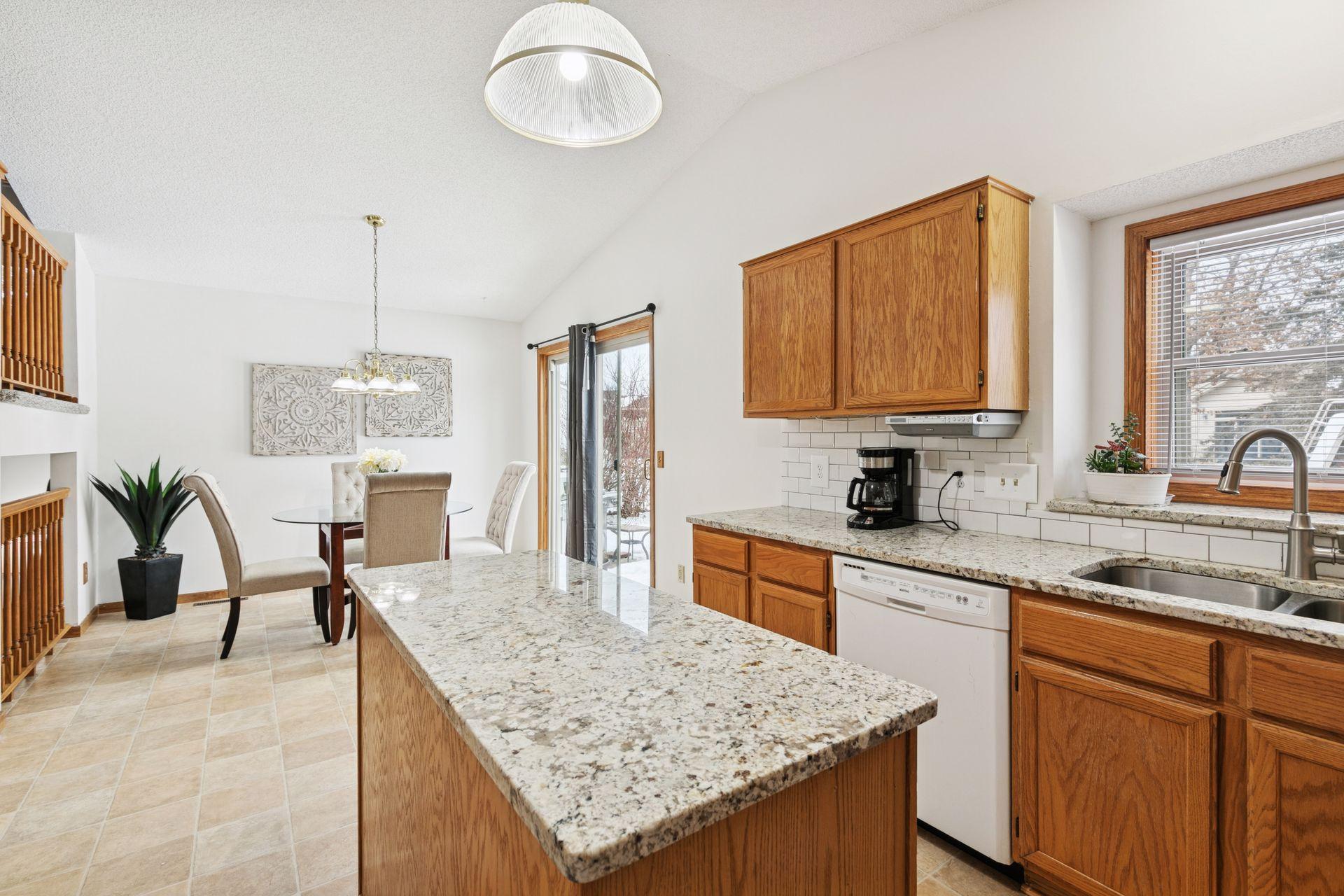 15149 December Trail Rosemount, MN 55068 - Photo 7 of 29