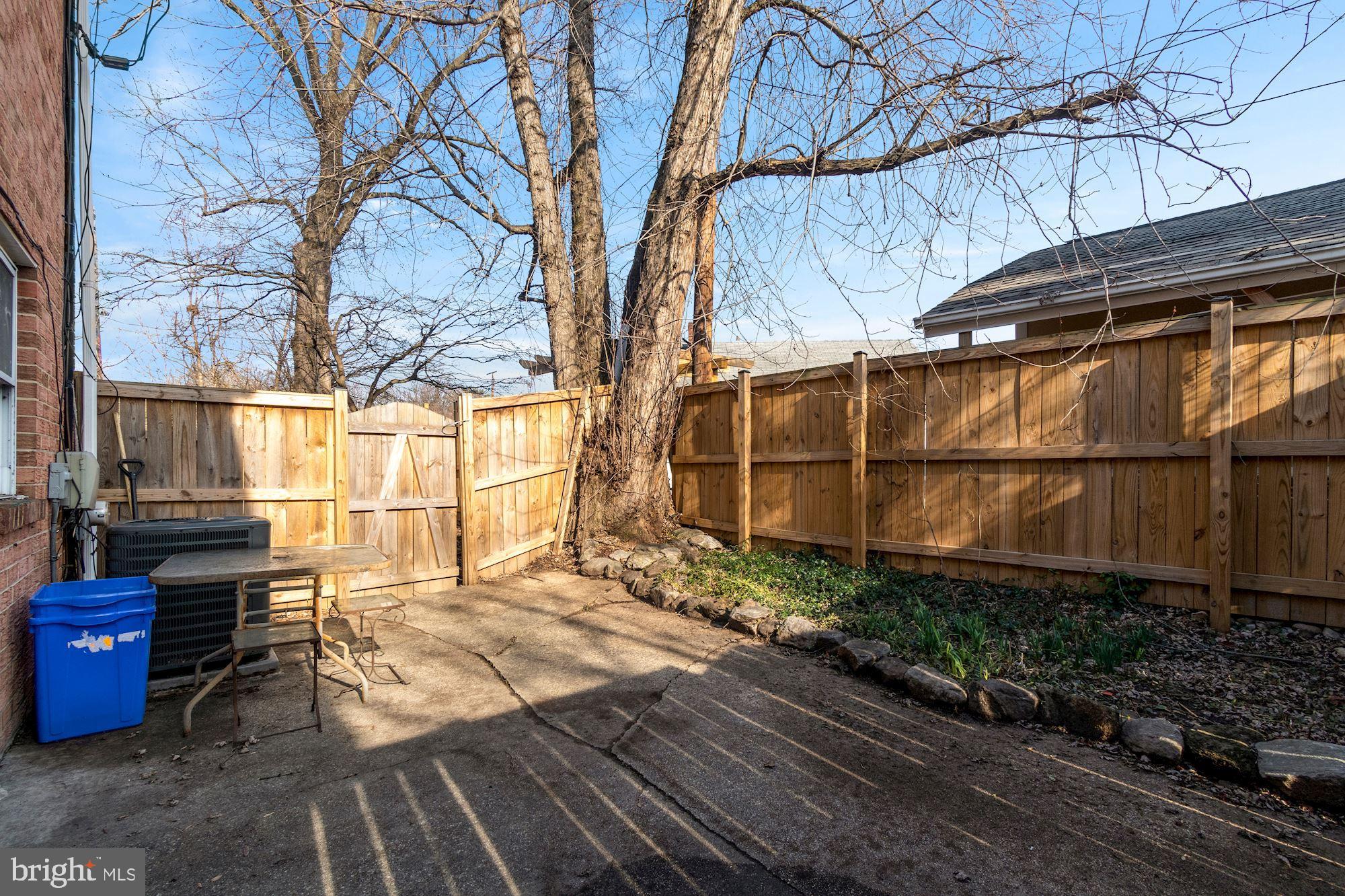 12702 Epping Terrace, Unit 8C Silver Spring, MD 20906 - Photo 11 of 28 LEVEL WALK OUT TO BACKYARD