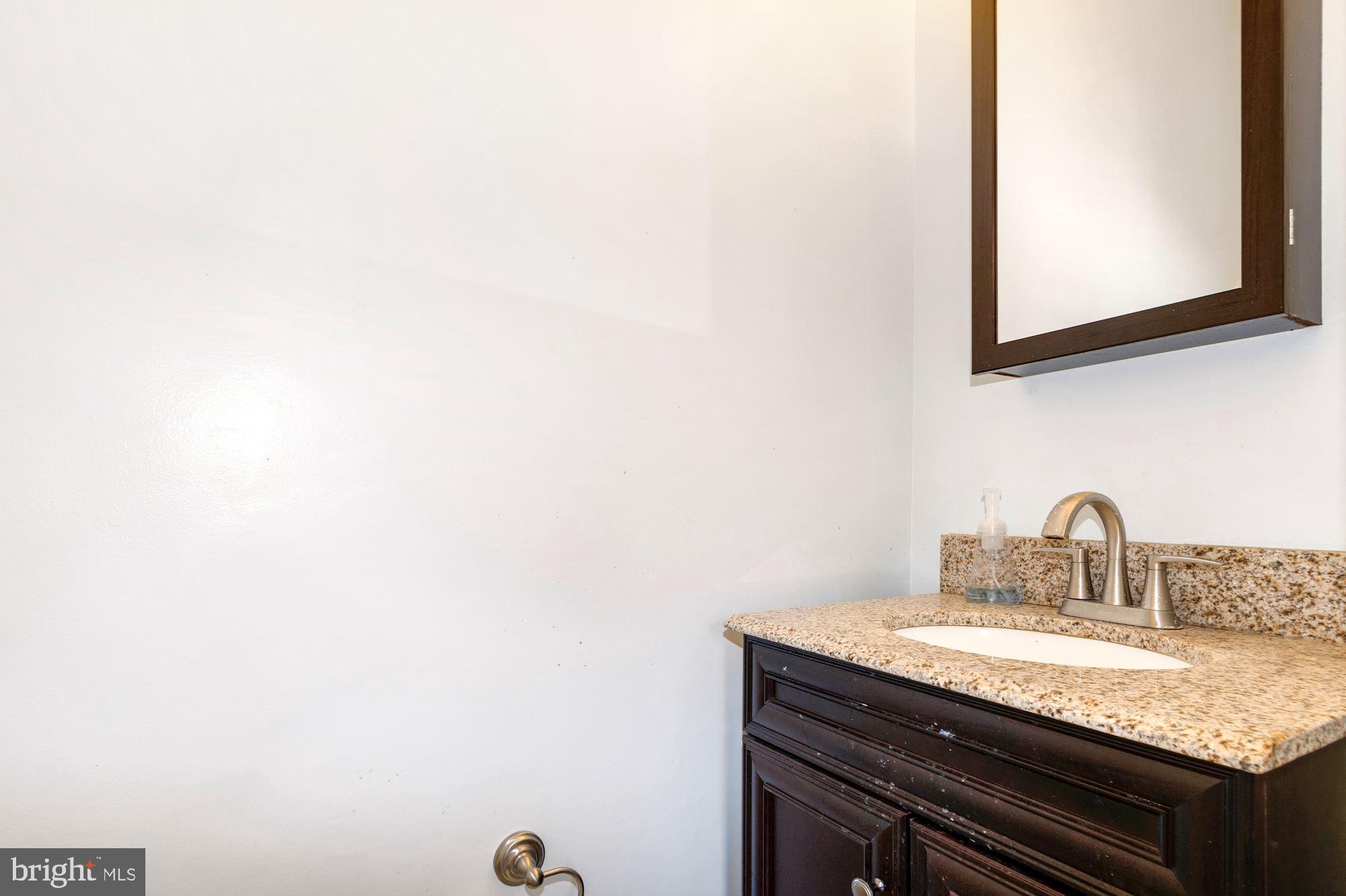 12702 Epping Terrace, Unit 8C Silver Spring, MD 20906 - Photo 10 of 28 HALF BATHRROMM