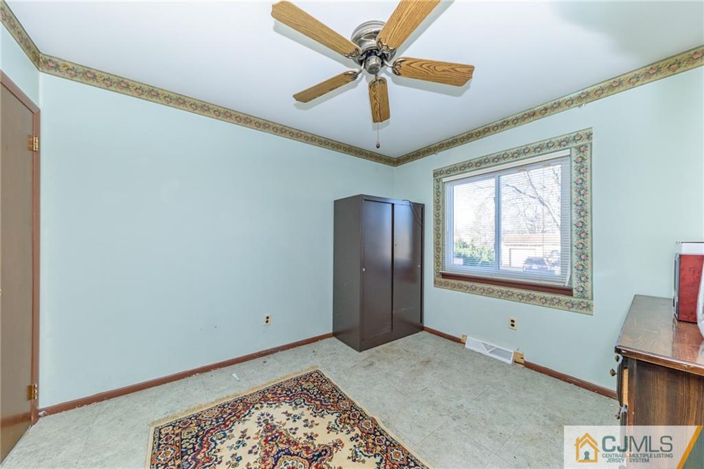 231 Colgate Avenue Pemberton, NJ 08068 - Photo 14 of 25 Gallery Image 14