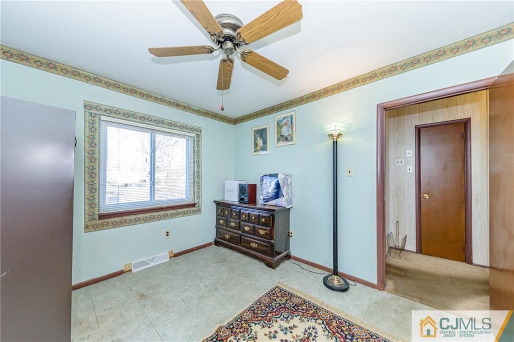 231 Colgate Avenue Pemberton, NJ 08068 - Photo 15 of 25 Gallery Image 15