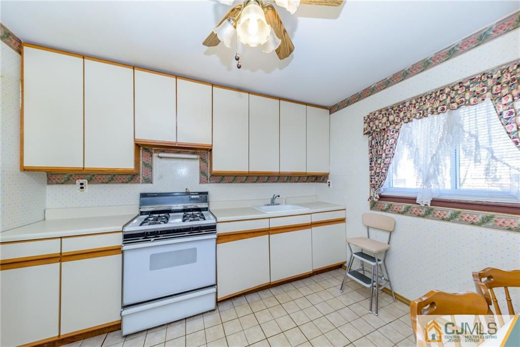 231 Colgate Avenue Pemberton, NJ 08068 - Photo 10 of 25 Gallery Image 10