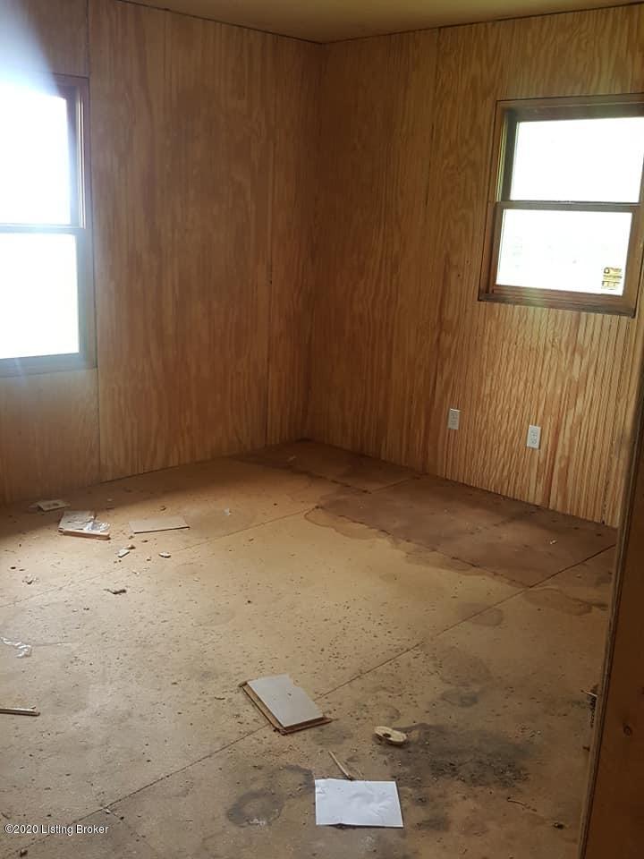 562 Peck Pike Road Milton, KY 40045 - Photo 20 of 25 peck pike 3