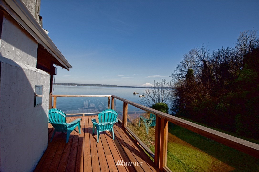 7106 Puget Beach Road Northeast Olympia, WA 98516 - Photo 15 of 26 Gallery Image 15