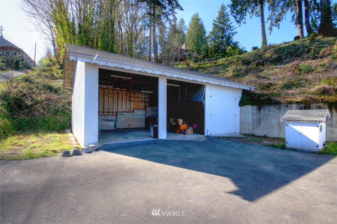 7106 Puget Beach Road Northeast Olympia, WA 98516 - Photo 21 of 26 Gallery Image 21
