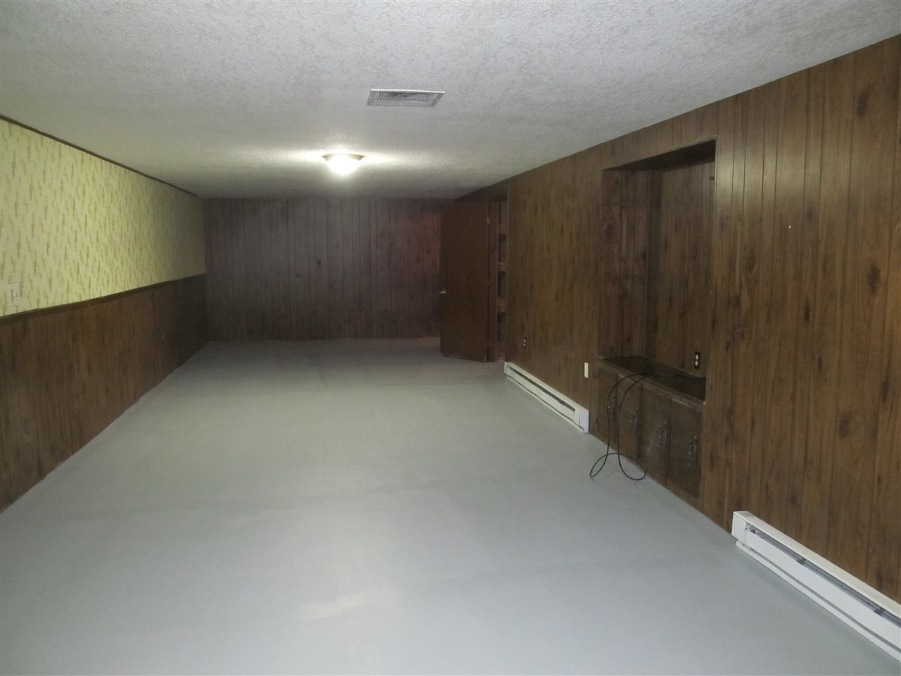 1120 Mix Avenue Decatur, IN 46733 - Photo 13 of 16