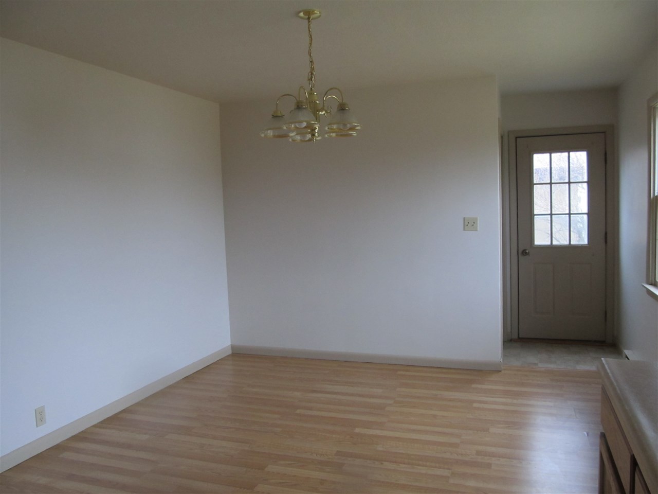 1120 Mix Avenue Decatur, IN 46733 - Photo 3 of 16
