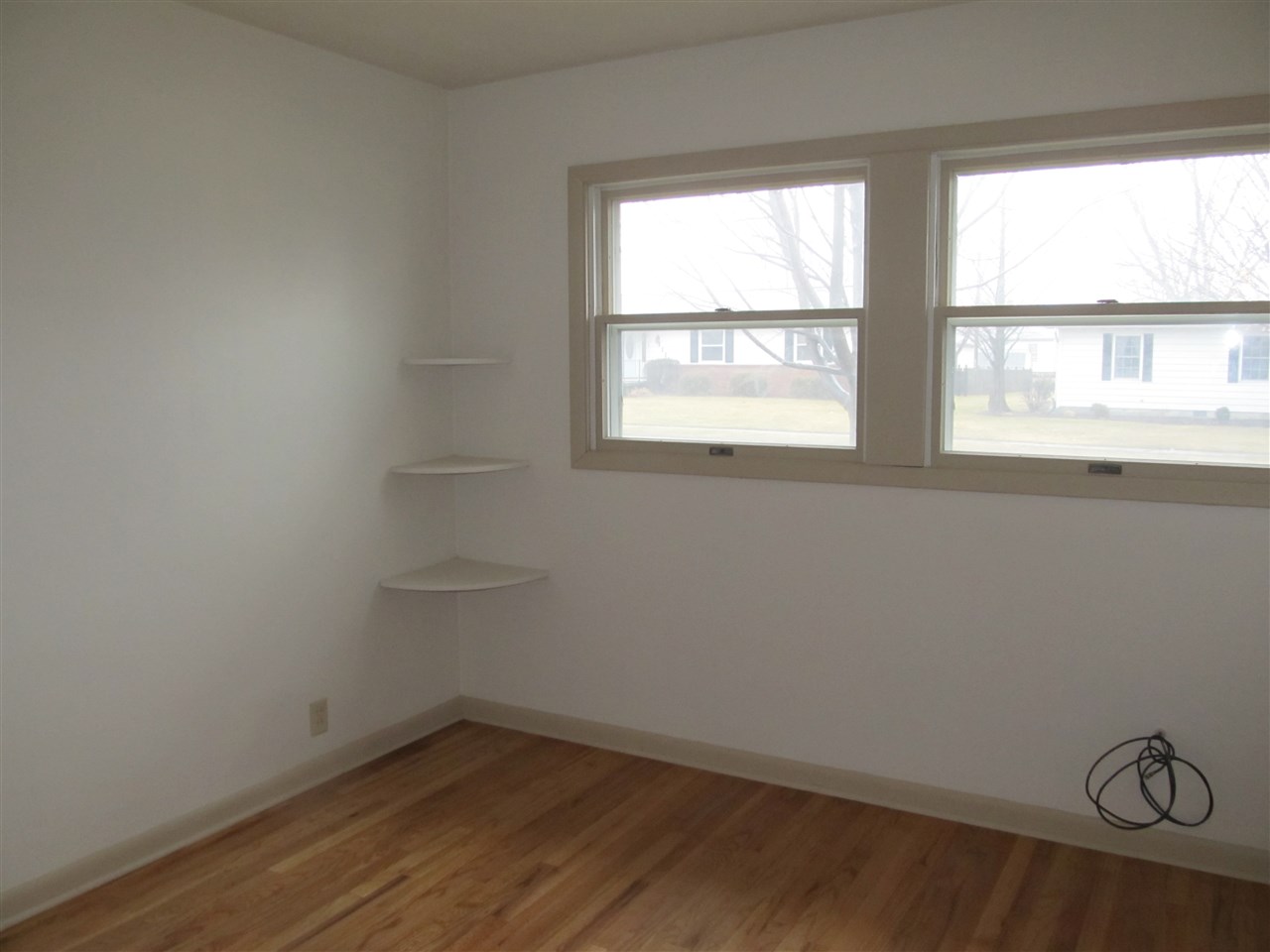1120 Mix Avenue Decatur, IN 46733 - Photo 5 of 16
