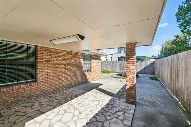 $2,000 | 8305 Fairfax Drive, Chalmette, LA 70043