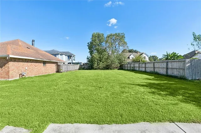 $2,000 | 8305 Fairfax Drive, Chalmette, LA 70043